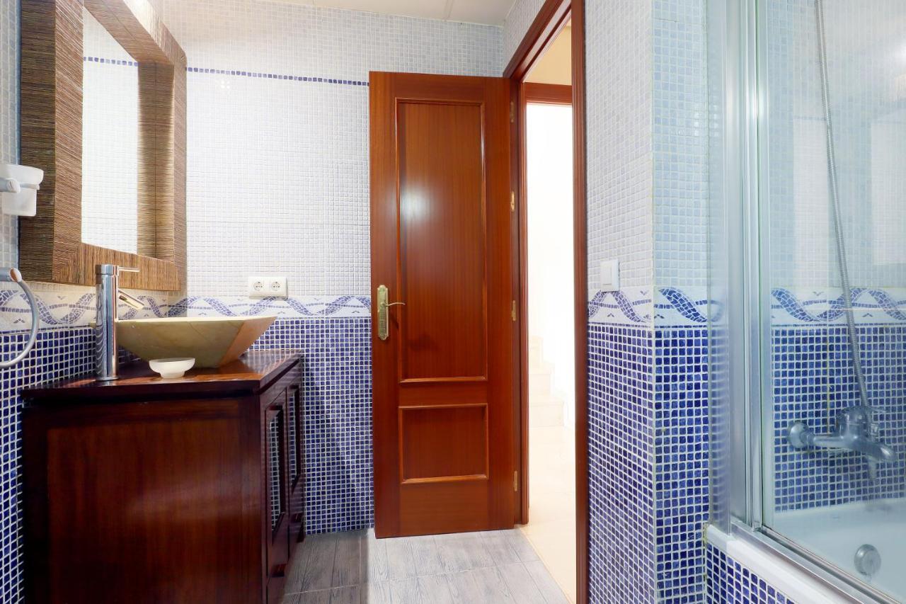 Duplex Con Vistas A La Catedral Y El Rio, Parking Free Apartman Córdoba Kültér fotó